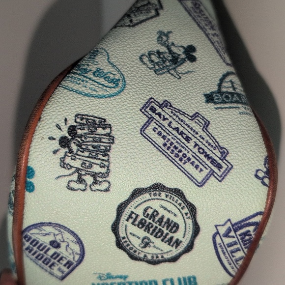 Dooney & Bourke Disney Vacation Club Crossbody & Wallet - Picture 9 of 16